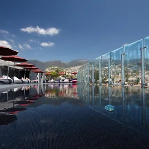 The Vine Hotel
